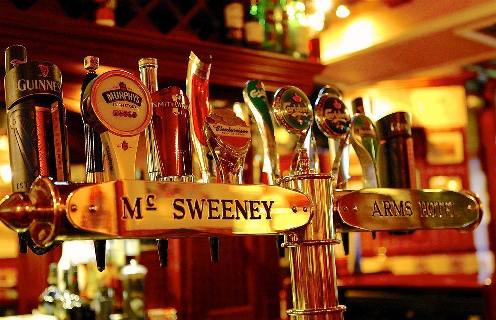 קיל איירן Mcsweeney Arms Hotel מראה חיצוני תמונה