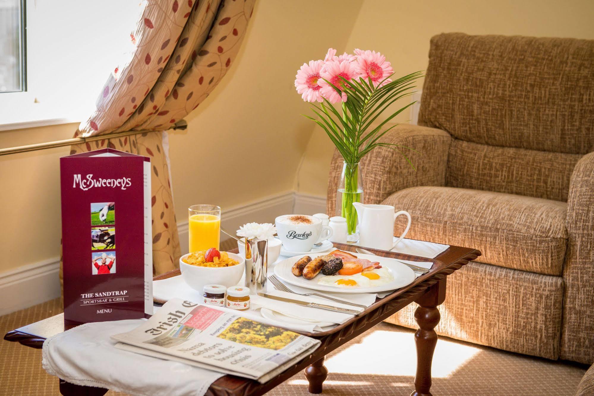 קיל איירן Mcsweeney Arms Hotel מראה חיצוני תמונה