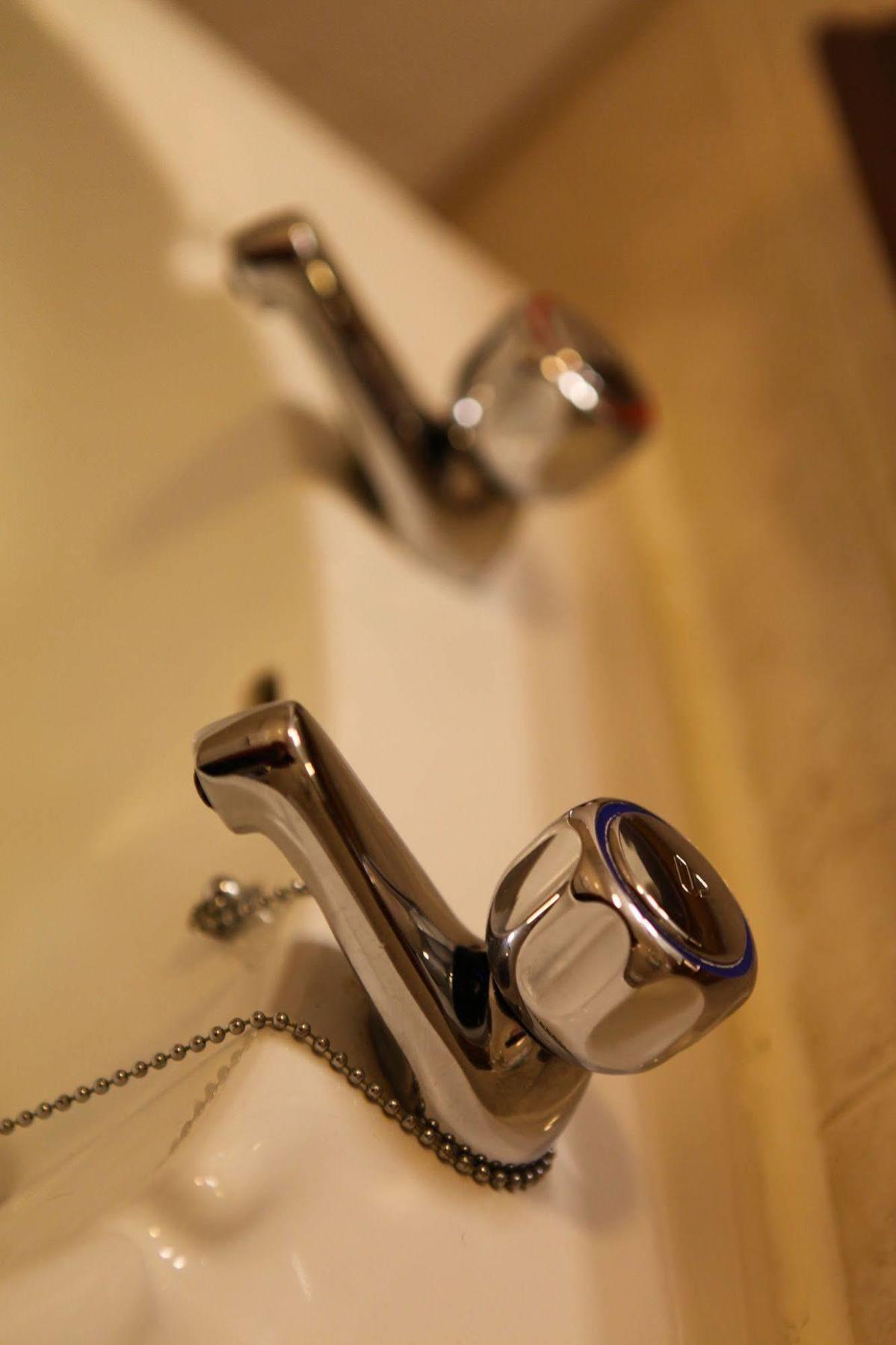קיל איירן Mcsweeney Arms Hotel מראה חיצוני תמונה